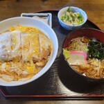 206115969 - ◆「かつ丼」(半そば付き)