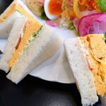 喫茶キャロル - 令和5年5月
ランチサービス 660円
アイスコーヒー、サンドウィッチ、サラダ