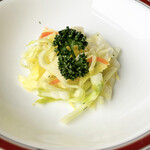 レストラン キエフ - カプスタサラダ (キャベツのサラダ)