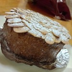 パティスリー・パリセヴェイユ - ボストック（270円）