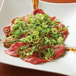 Grilled beef heart with Kujo green onion