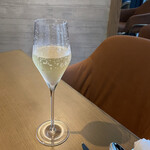 Bulls Tokyo - ポールロジェ ブリュット レゼルヴ ノルヴィンテージ。美味し。