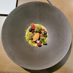 Bulls Tokyo - バスクチーズとアーモンドプラリネ。美味し。