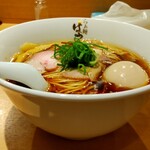 Raxamenhayashida - 醤油らぁ麺 850円、味玉 無料クーポン