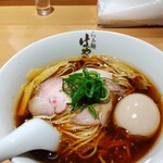 Raxamenhayashida - 醤油らぁ麺 850円、味玉 無料クーポン