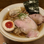 Homemade Ramen 麦苗 - 醤油らーめん（1200円）＆上トッピング（250円）