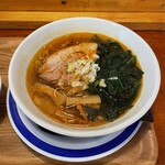 らーめん ともや - 辛ラーメン（醤油）750円税込