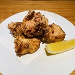 山梨県産 健味鶏むね肉の自家製塩糀唐揚げ