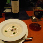 Diner とよ福 - ワインにスープを見ると、フランス料理屋か？　とも思える