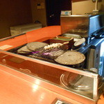 Diner とよ福 - 炭火で１本１本焼いてます