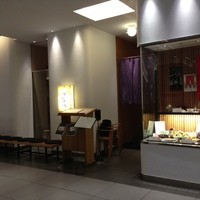 天ぷら新宿つな八 大丸店 - お店の外観