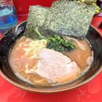 家系ラーメン 佐々喜家 - 