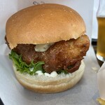 CAGHIYA TAP ROOM  - Fish Burger