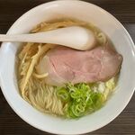 塩ラーメンのアップ