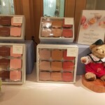 ザ・ペニンシュラ ブティック＆カフェ - 