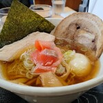 がんこラーメン 華漸 - 料理写真:炙りサーモン醤油