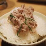 Marugen Ramen - 肉オンザライス