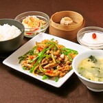 Green pepper meat set meal