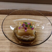 赤坂 菊乃井 - 長芋羹　山葵餡　花穂紫蘇