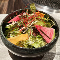 Let it Beef - 海苔とごま油のチョレギサラダ