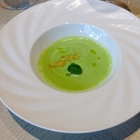 TEIEN Restaurant comodo - グリーンピースのポタージュ