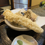 Soba Kiri Saiya - 天盛りせいろ　　2000円
                        大盛り　　　　　　200円