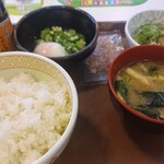 すき家 - 牛混ぜのっけ朝食　¥390