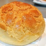 幸運星 - 菠蘿包／Pineapple Bun