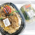 ヨークマート - 料理写真:牛バラ肉ガーリックペッパーライス&やみつき！ピリ辛胡瓜　2023/4/12