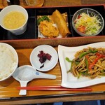 Chuukaya Gokuu - 日替わりランチ、青椒肉絲でーす