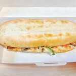 ドミノ・ピザ - ドミノ・デラックスピザサンド　540円