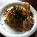 チキンビリヤーニ（1,100円）中辛加算で30円追加