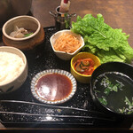 正泰苑 - 特選和牛の壺漬けパワーランチ全景