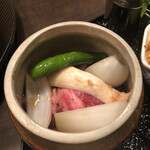 正泰苑 - 海老の下は、野菜とお肉2種