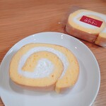 はなさき菓子店 - プレーンロールケーキ