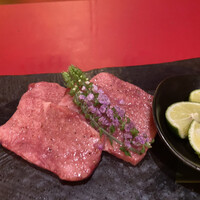 牛牛 西麻布 総本店 - 