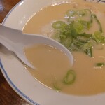 元祖長浜屋台ラーメン一心亭 - ラーメン@780円