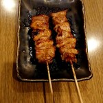 炭火焼 とりぞう - もも  ( タレ )