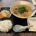 中華海鮮薬膳 トンフォン - 冷し担担麺￥1,300