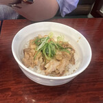 Bamiyan - チャーシューネギ丼。単純に旨い。