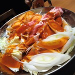Ushikura - 肉盛り鍋