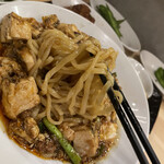 おによん - 麺量は飲みメインには多い
