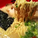 ラーメン（ちぢれ麺）