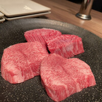 焼肉うしごろ 新宿三丁目店 - 