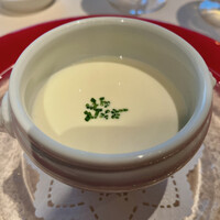 ラ・グランターブル ドゥ キタムラ - じゃがいもの冷製スープ