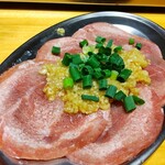 焼肉ホルモン しんみょう精肉店 - 