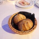 ル・キャトルズ - 自家製ライ麦のパン