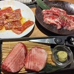 Gyuukaku - お肉いろいろ
