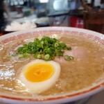 濃厚豚骨らーめん 博多一路 - 