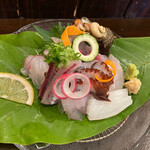 かもめ食堂 - 刺し身の盛合せ